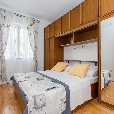 Oleander Sea View - Four Bedroom With Terrace And Sea View Casa vacanze